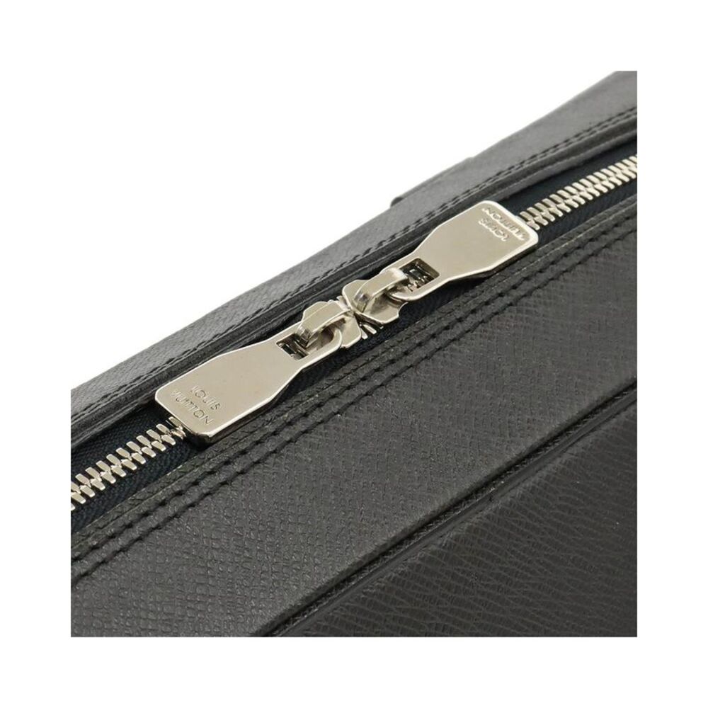 Pre Loved Louis Vuitton Luxury Taiga Leather Business Briefcase - Picture 6 of 8